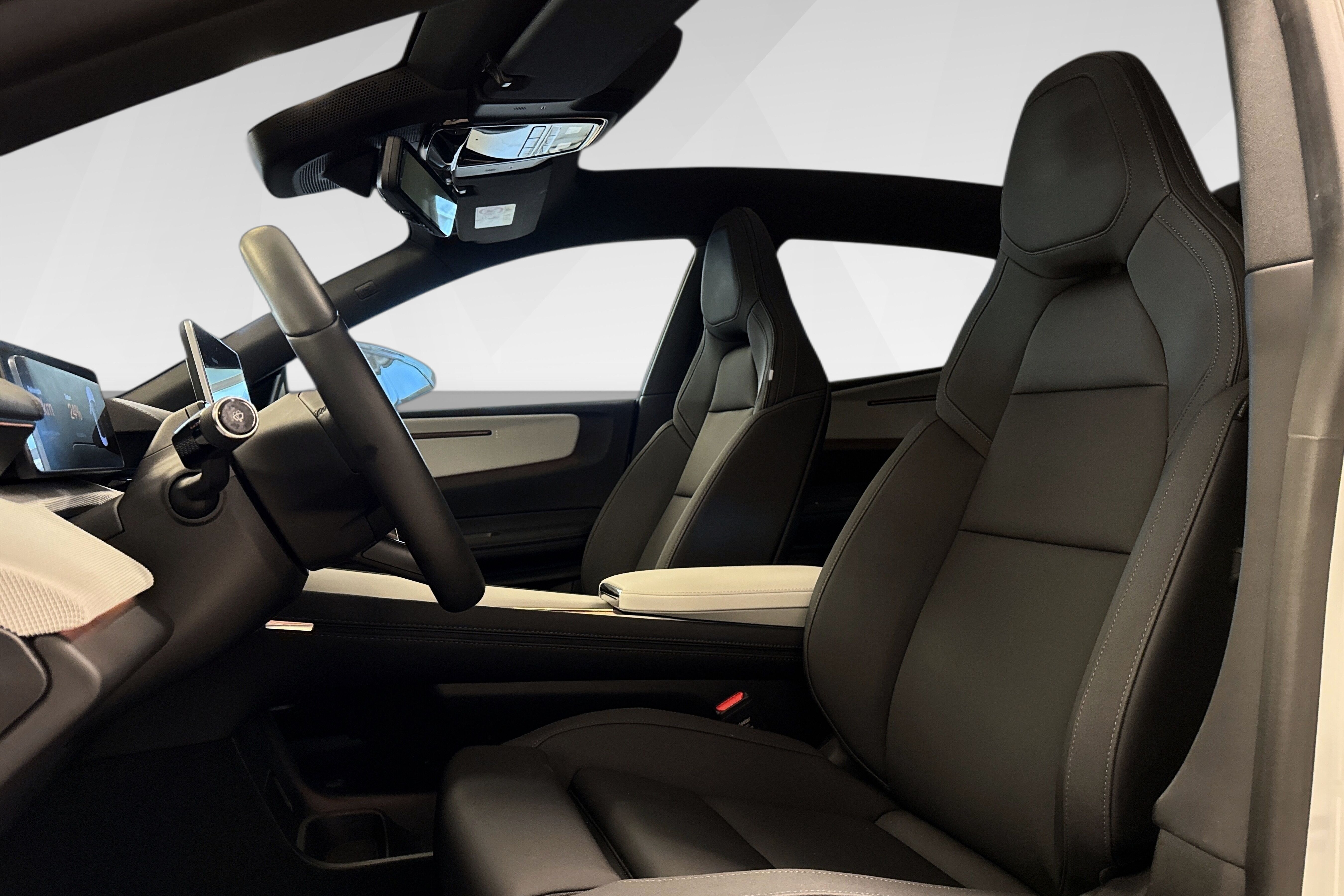 Polestar 4 Long Range Dual motor bilde 9