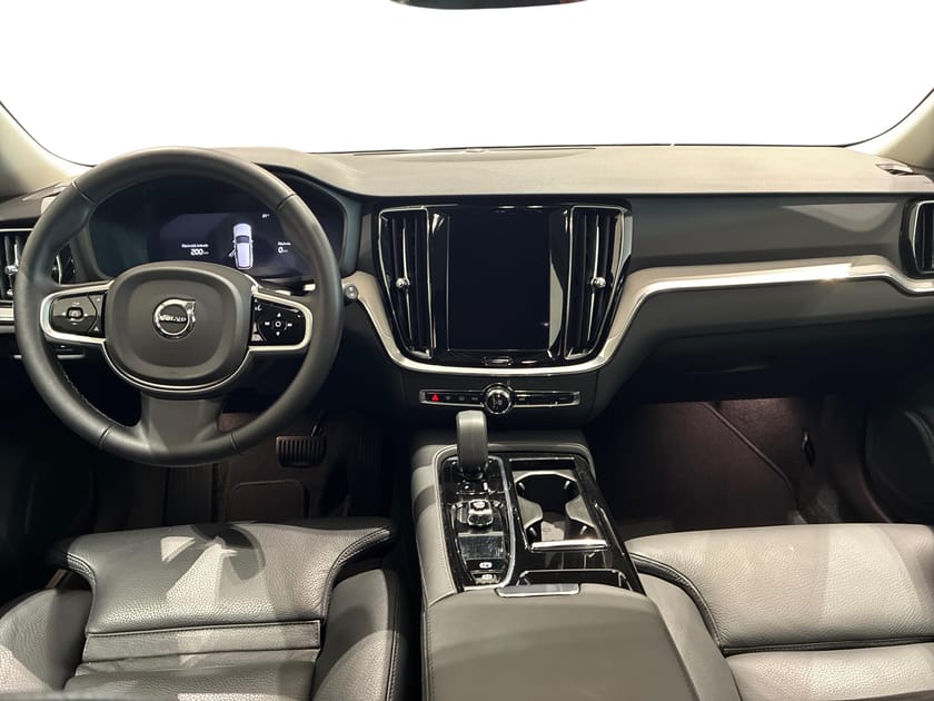 Bild 5 av Volvo V60 T6 Plus Dark Edition