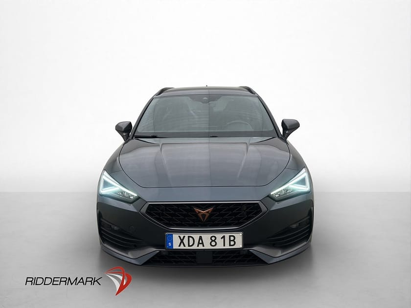 Bild 2 av CUPRA Leon Sportstourer e-Hybrid Kamera Navi Halvskinn Drag