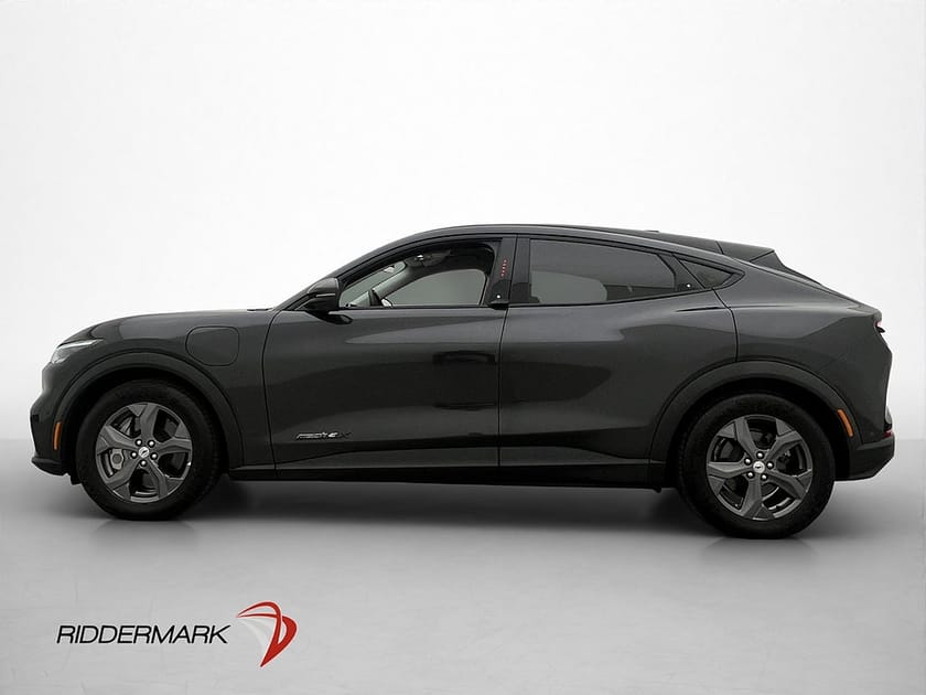 Bild 5 av Ford Mustang Mach-E Long Range 360° kamera B&O CarPlay Drag