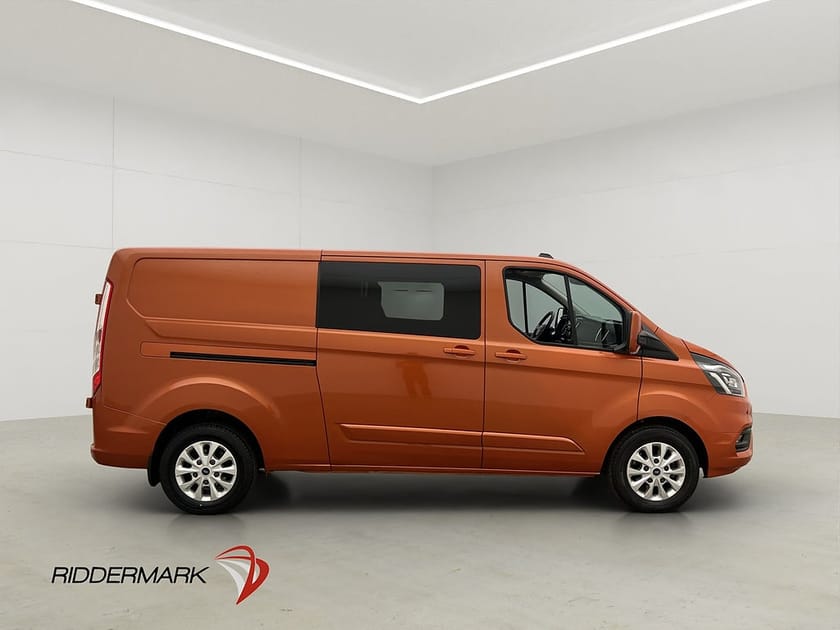 Bild 2 av Ford Transit Custom 340 Crew Van transit-custom CrewVan L2 Värm Drag Kamera CARPLAY Moms