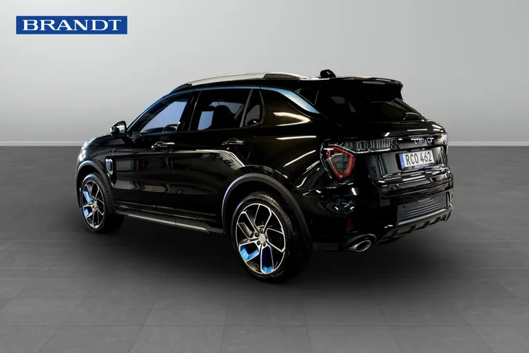 Lynk & Co 01 PHEV