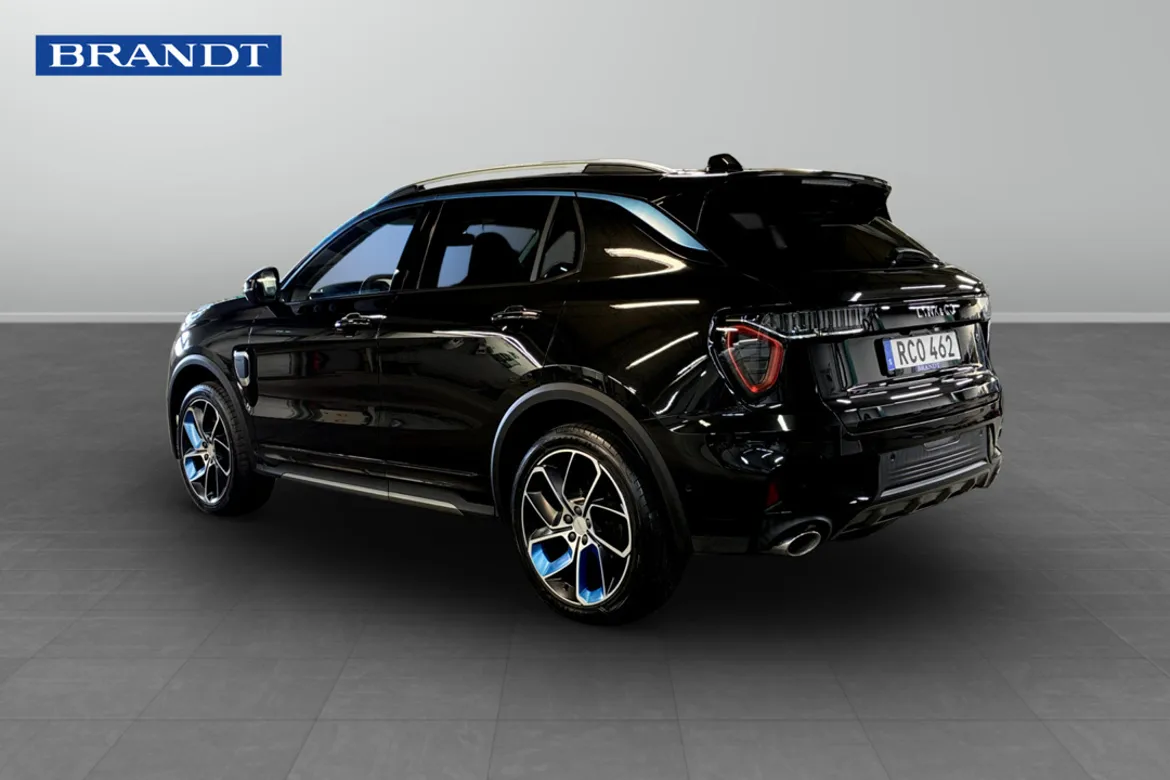 Lynk & Co 01 PHEV