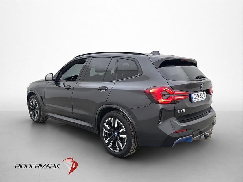 Bild 5 av BMW iX3 286hk M-Sport Pano Skinn Kamera Drag CarPlay MOMS