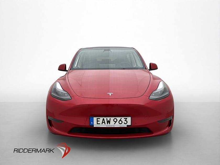 Bild 2 av Tesla Model Y Long Range AWD Autopilot Panorama Skinn Drag