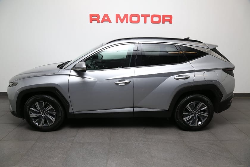 Bild 2 av Hyundai Tucson Hybrid AWD 1,6 T-GDi 230hk HEV Essential Aut Motorv
