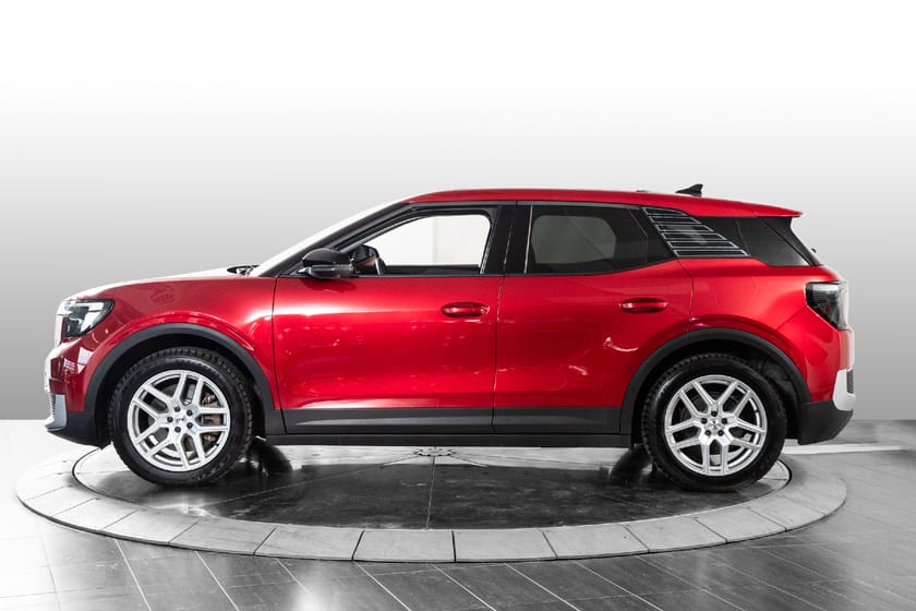 Bilde 5 av Ford Explorer EV Extended Range AWD Ex. - Lucid Red - Sjekk hva du får her!