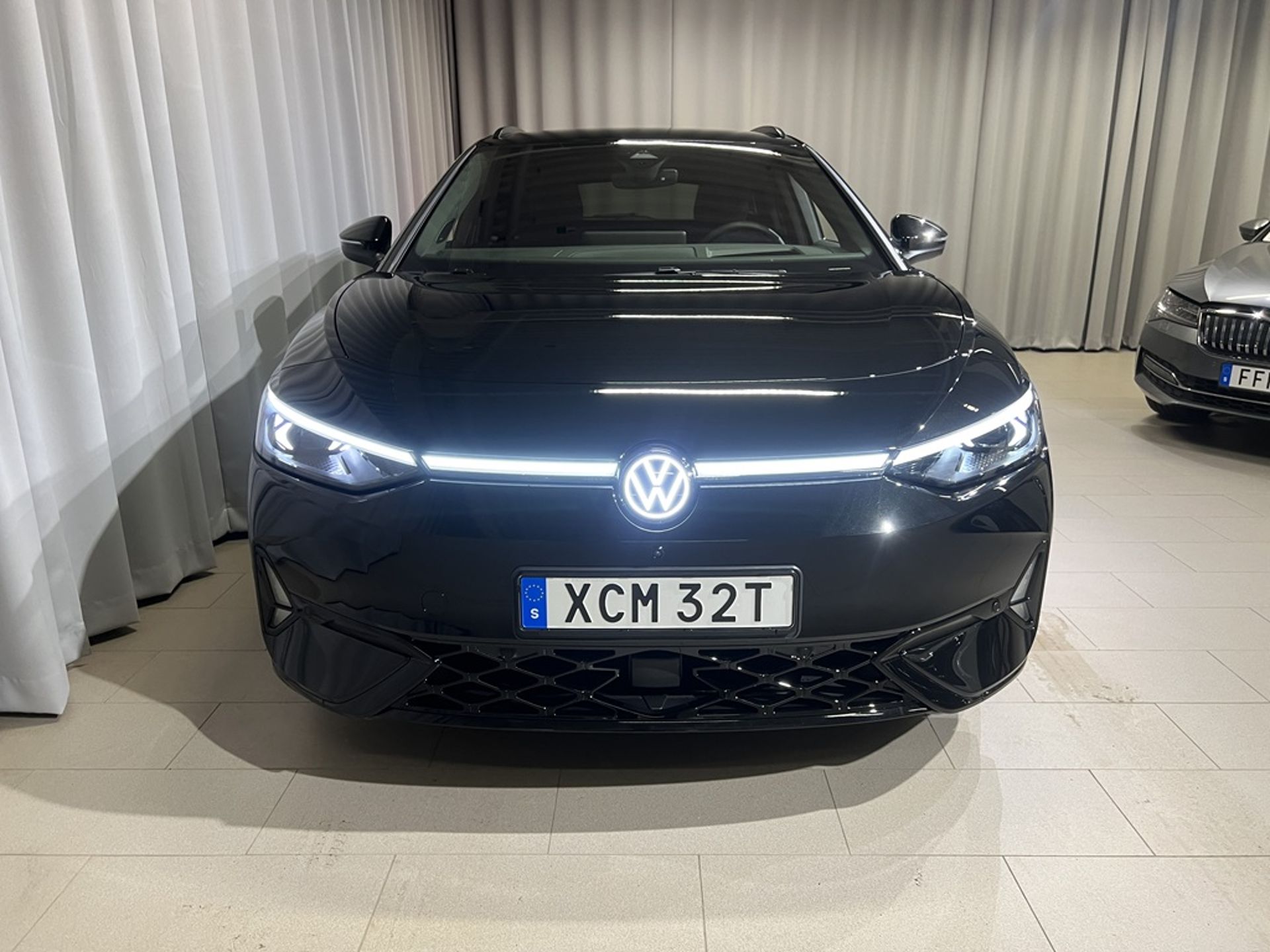 Volkswagen ID.7 91 kWh 4Motion 2026, kuva 2/20