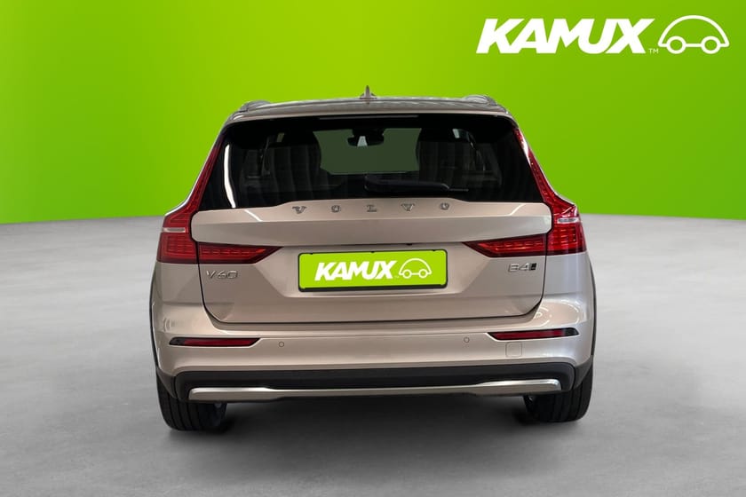 Bild 5 av Volvo V60 Cross Country B4 AWD Core 197hk VOC Kamera drag Geartronic