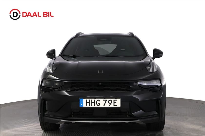 Bild 2 av Lynk & Co 01 PHEV DCT 280HK MORE PANORAMA INFINITY® DRAG 3D-VIEW NFC