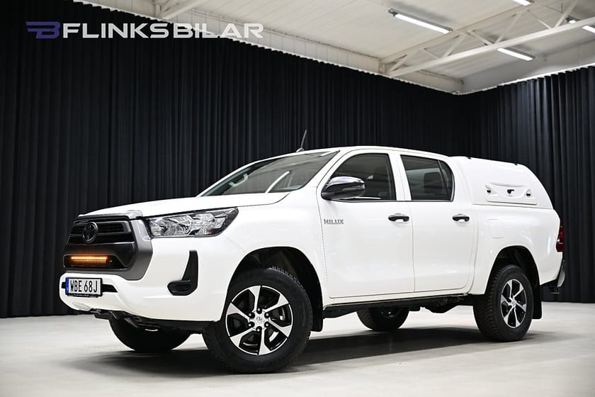 Bild 3 av Toyota Hilux Dubbelhytt 2.4 AWD 150HK Dubbelhytt|Kåpa|Drag|Lågmil|Leasbar
