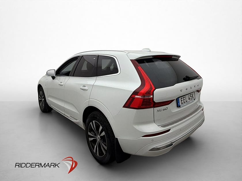 Bild 4 av Volvo XC60 T6 AWD Core Edition Pano H/K Drag Skinn Kamera