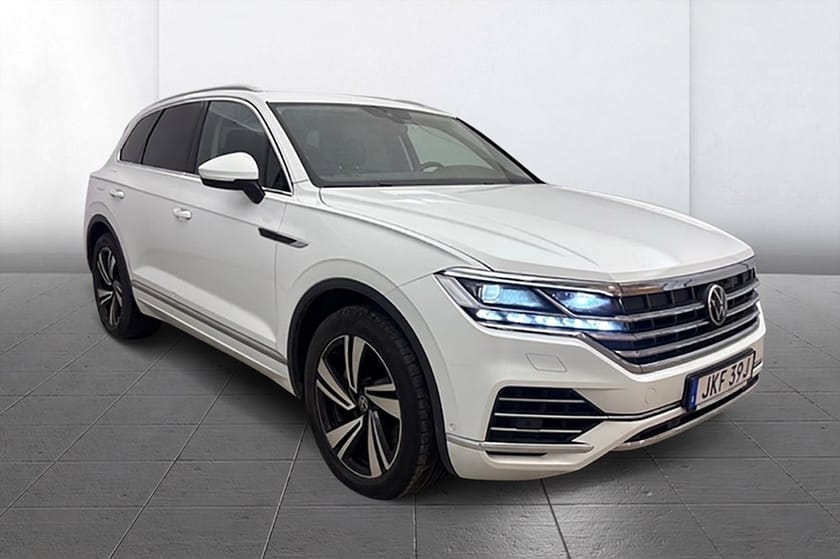 Bild 3 av Volkswagen Touareg 3.0 V6 4M Inno Drag Luftfjädr Läder Kamera DYNAUDIO