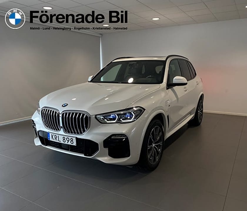 Bild 1 av BMW X5 xDrive45e iPerformance 4,95% Ränta PanoramaTak Head-up display