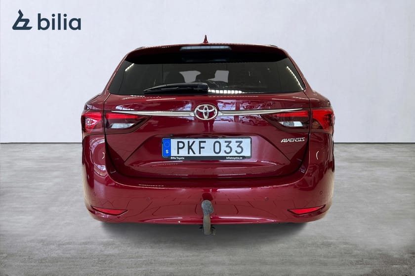 Bild 4 av Toyota Avensis Kombi 2.0 TS Executive Skyview Skinn Drag