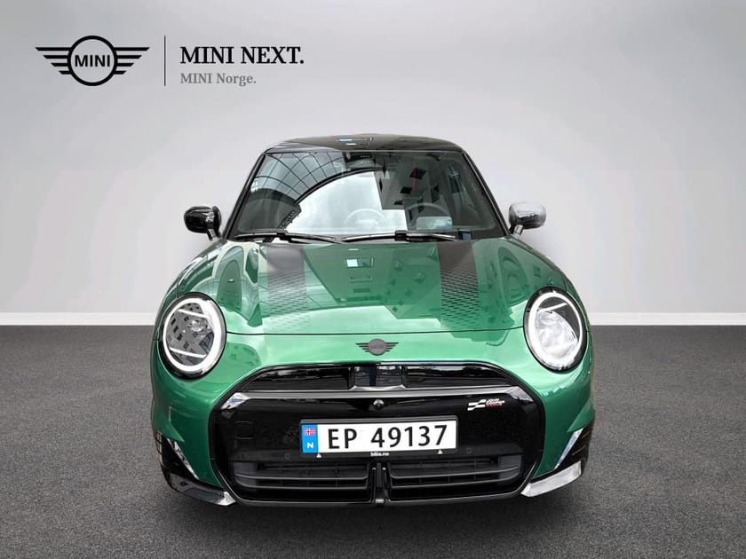 Bilde 2 av MINI Cooper SE JCW Trim, Package XL