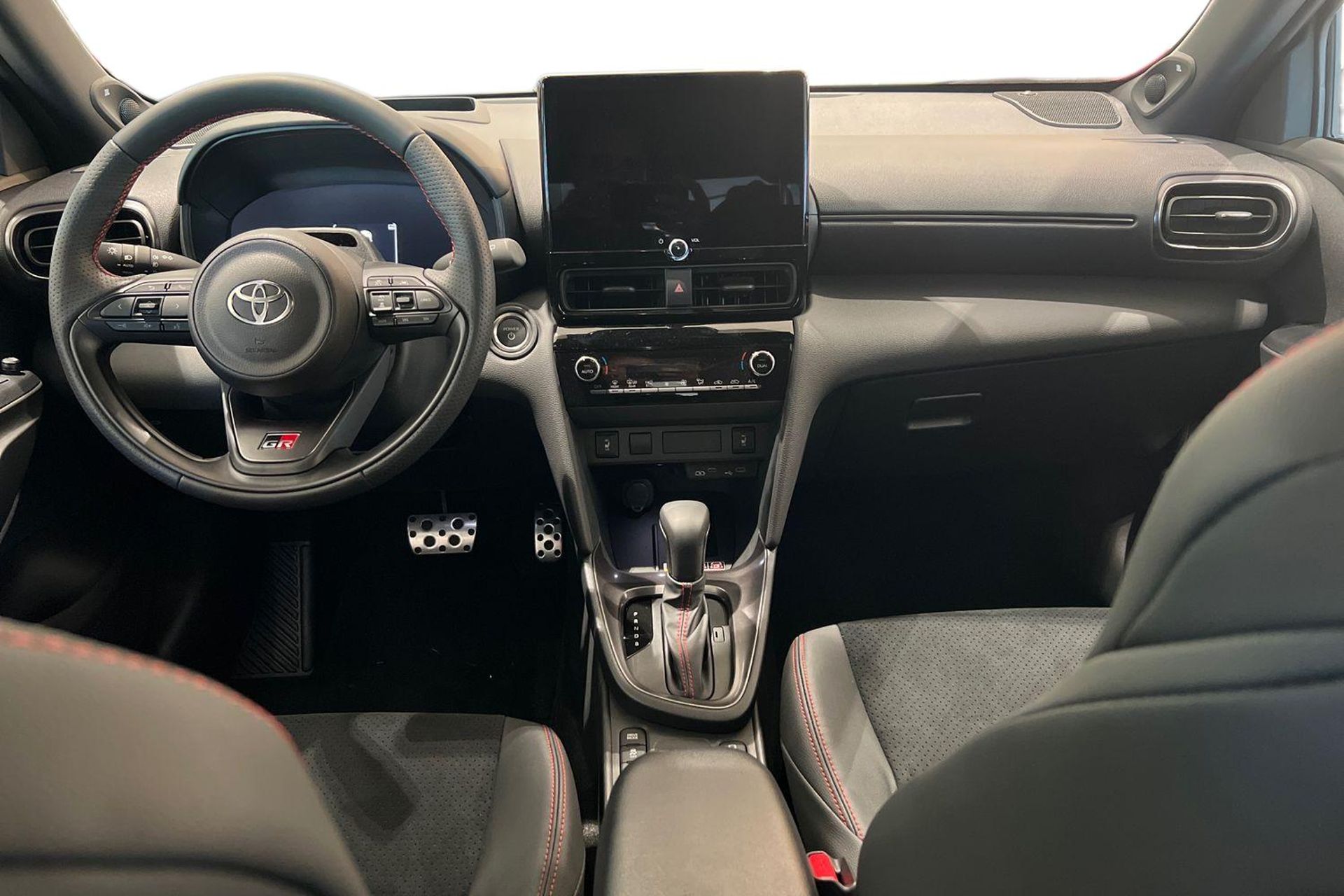 Toyota Yaris Cross Active 2026, kuva 2/10