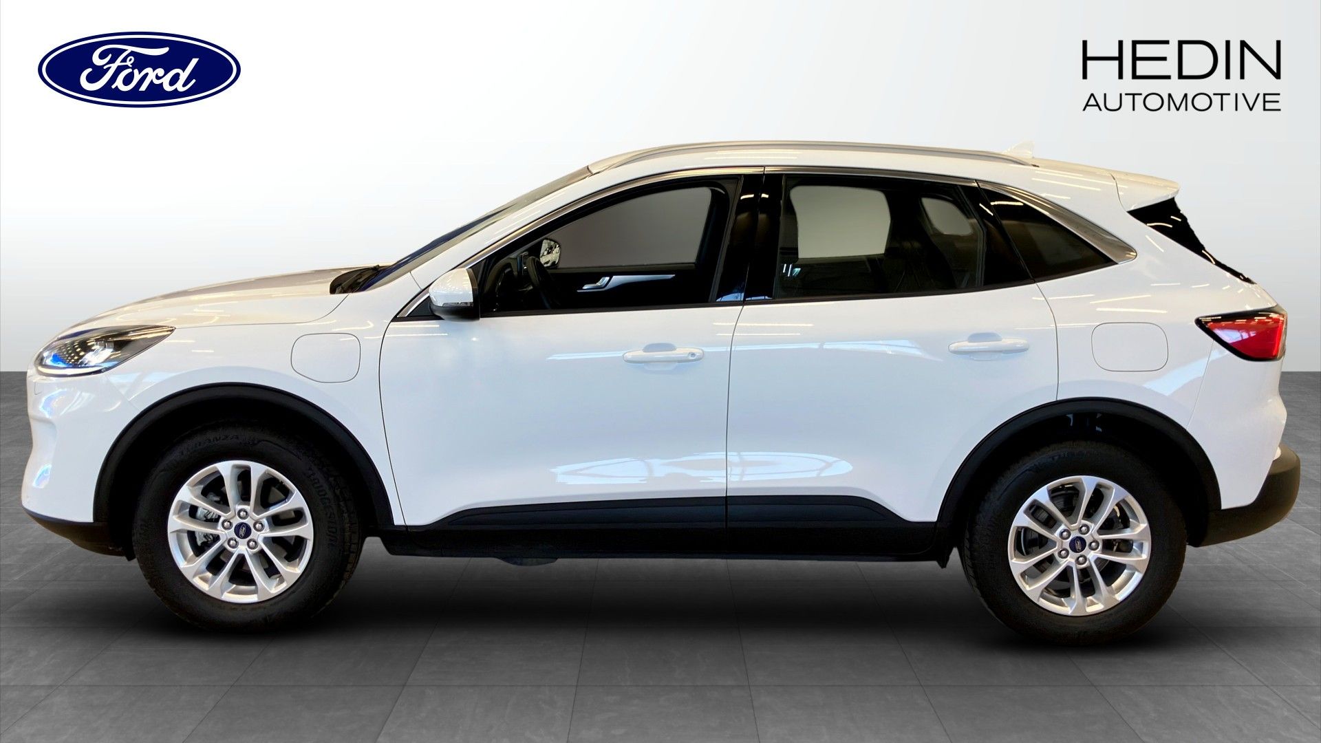 Ford Kuga Plug-In Hybrid 2023, bild 6/10