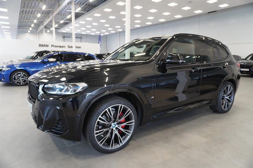 Bild 3 av BMW X3 xDrive30e xDrive 30e M-Sport Pro Laser Pano HUD H K 21