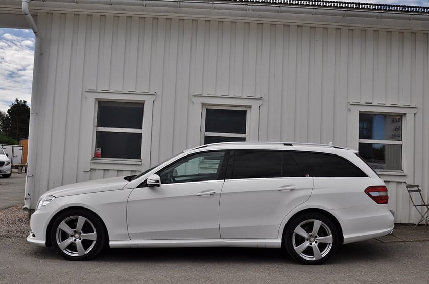 Bild 3 av Mercedes-Benz E 200 T CDI BE Aut Classic Drag Läder