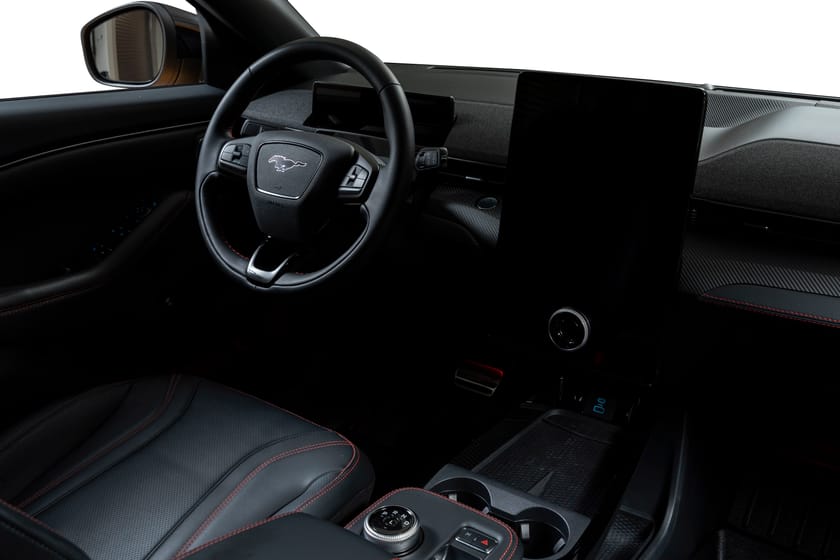 Bilde 3 av Ford Mustang Mach-E Long Range AWD KAMPANJE! | 371hk SUV LR | B&O | Matrix ++