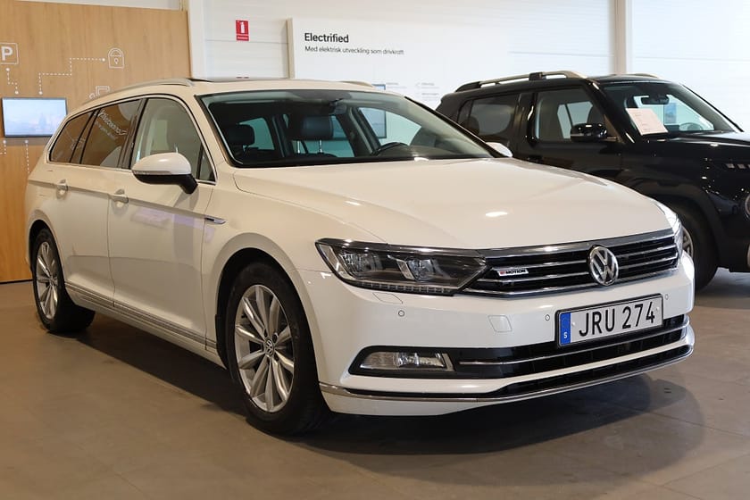 Bild 4 av Volkswagen Passat Sportscombi 2.0 TDI AUT 4M Pano Drag Värmare Kamera