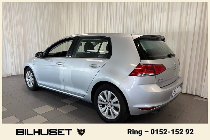 Bild 4 av Volkswagen Golf 1.6 TDI M-VÄRMARE PDC BLUETOOTH