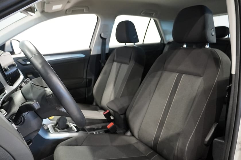 Bild 4 av Volkswagen T-Roc 1.0 TSI 110 6-VXL