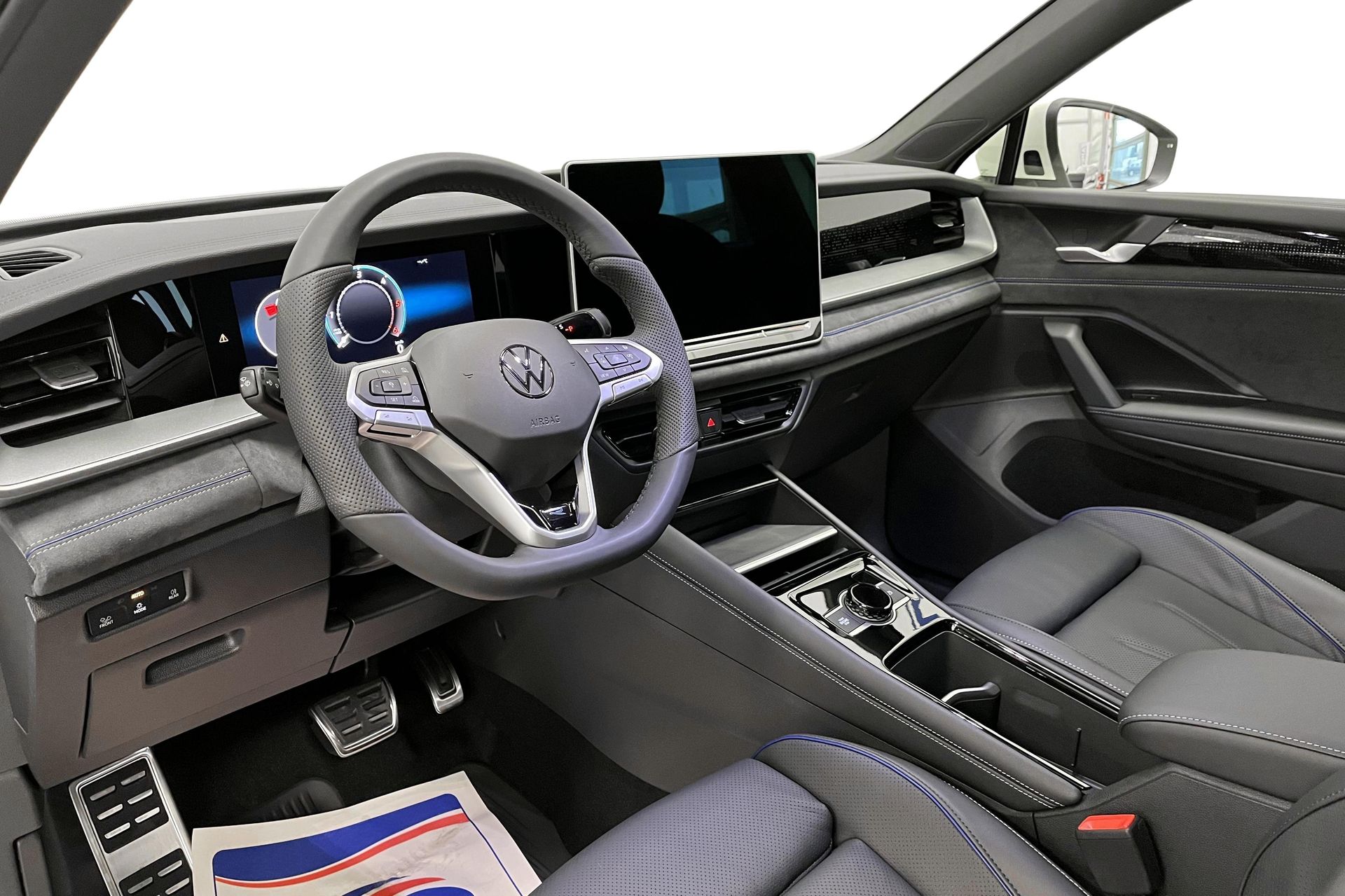 Volkswagen Tayron R-Line Edition 2026, bild 7/10