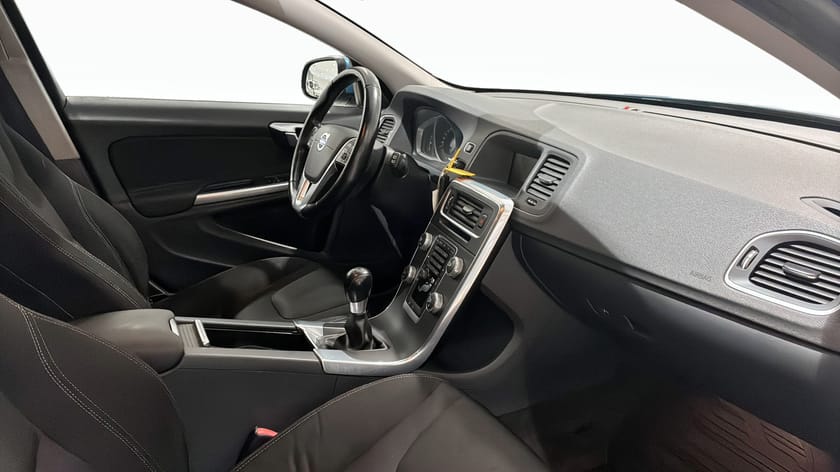 Bild 3 av Volvo V60 D2 Kinetic (115HK)