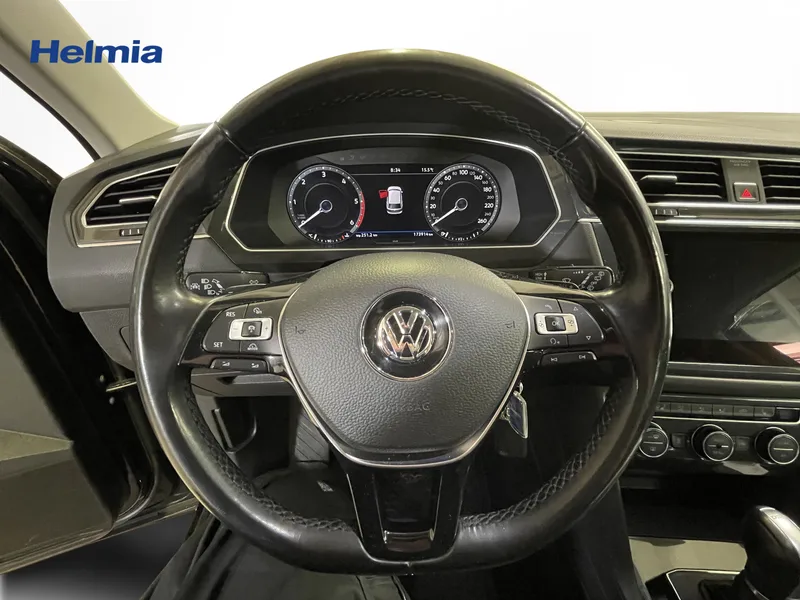 Bild 9 av 11 – Volkswagen Tiguan GT
