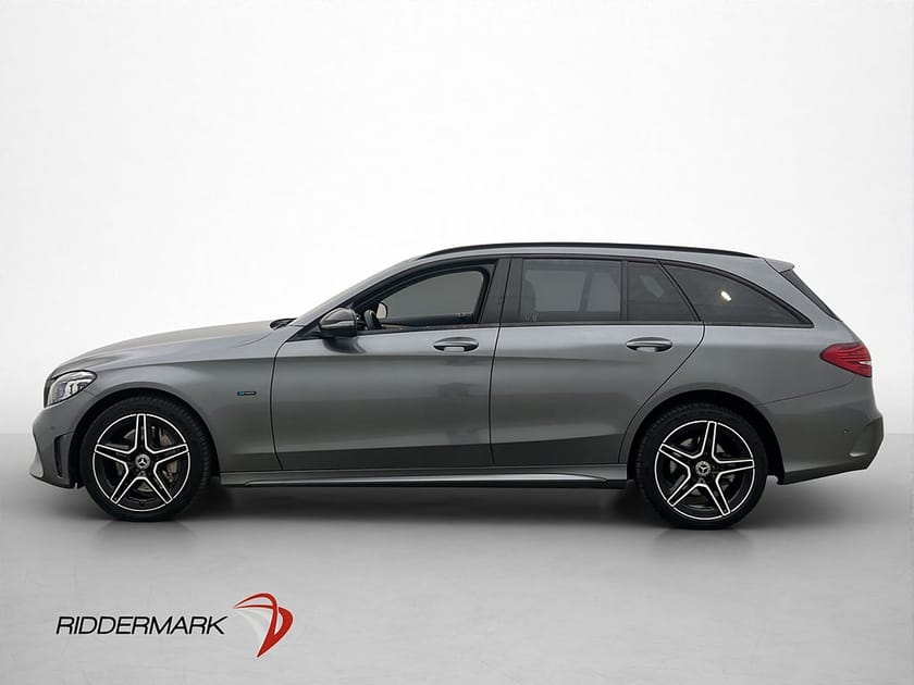 Bild 4 av Mercedes-Benz C 300 T de C300 AMG Värmare Cockpit Kamera Halvskinn