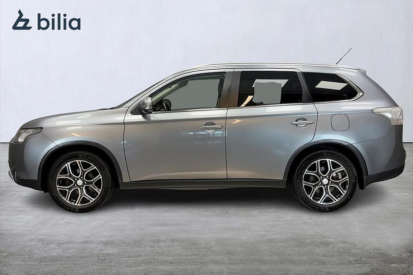 Bild 4 av Mitsubishi Outlander 2.2 Di-D 4WD/Business/360° Kamera/Drag