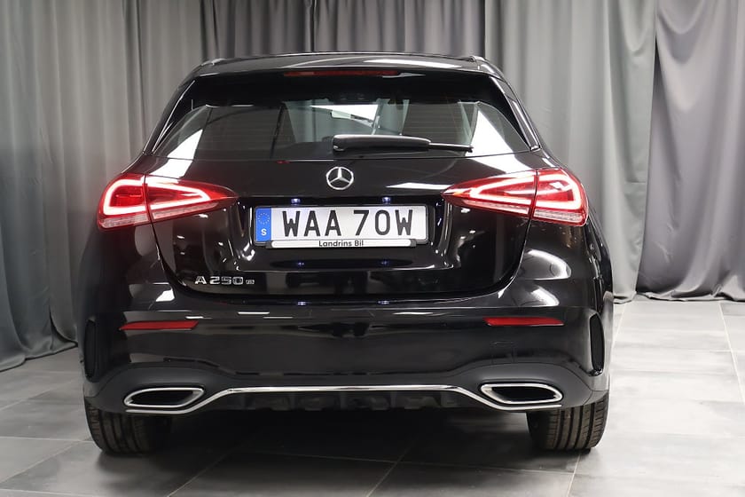 Bild 4 av Mercedes-Benz A 250 e AMG LED Säteskomfortpaket MOMS