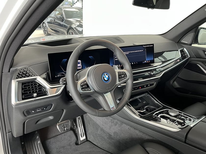 Bild 5 av BMW X5 xDrive50e 2,95%ränta M Sport 21" Dragkrok H/K Panorama