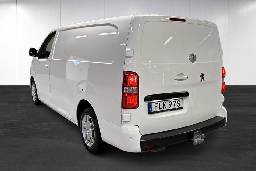 Bild 4 av Peugeot Expert Utökad Last 2.0 BlueHDi EAT | Leasebar | 3-Sits | Drag | Backkamera