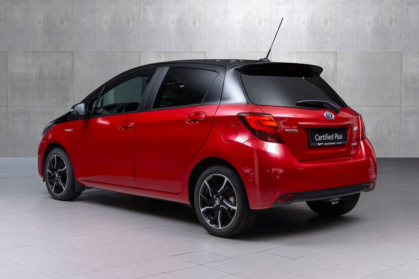 Bilde 4 av Toyota Yaris Hybrid 1,5 Active BiTone e-CVT