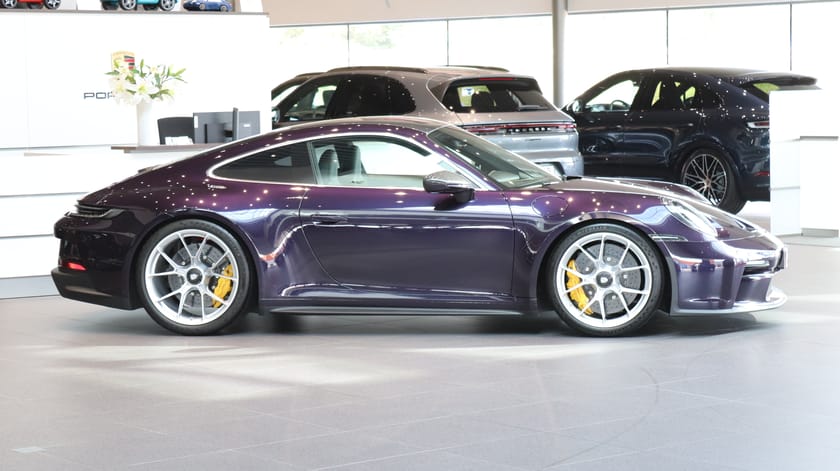 Bild 3 av Porsche 911 GT3 Touring PTS Viola Metallic