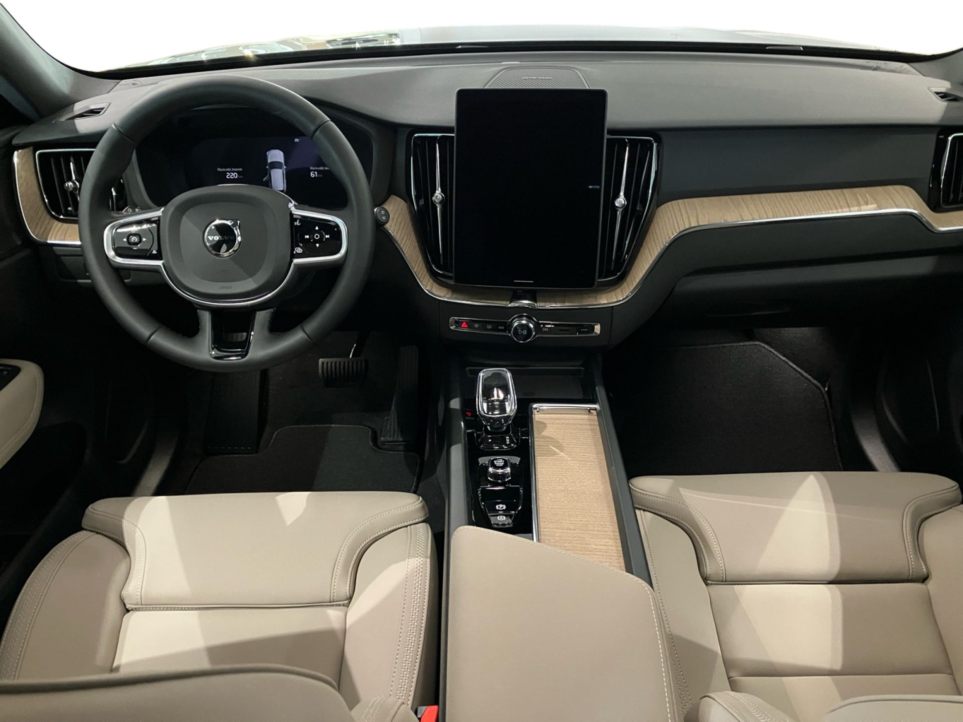 Volvo XC60 T6 Plug-In Hybrid AWD 2027, bild 5/10
