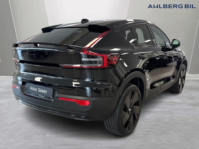 Bild 5 av Volvo EC40 Twin Motor Performance M Ultra Black Edt ⚪️ Dragkrok halvautomatisk, 360 Kamera, Pixel Tech, Google Maps, Apple Carplay