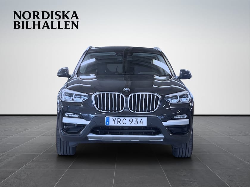 Bild 2 av BMW X3 xDrive20d Steptronic Nyservad Kamera Drag