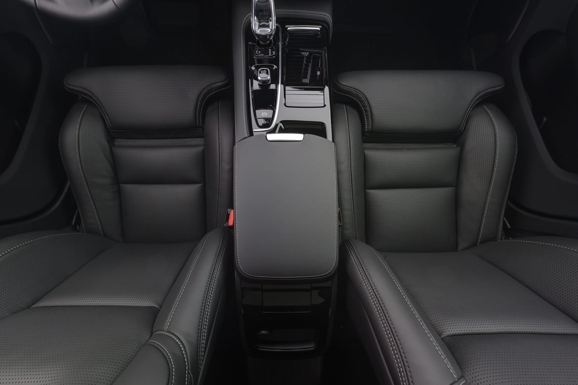 Volvo V60 2027 - miniatyr 11