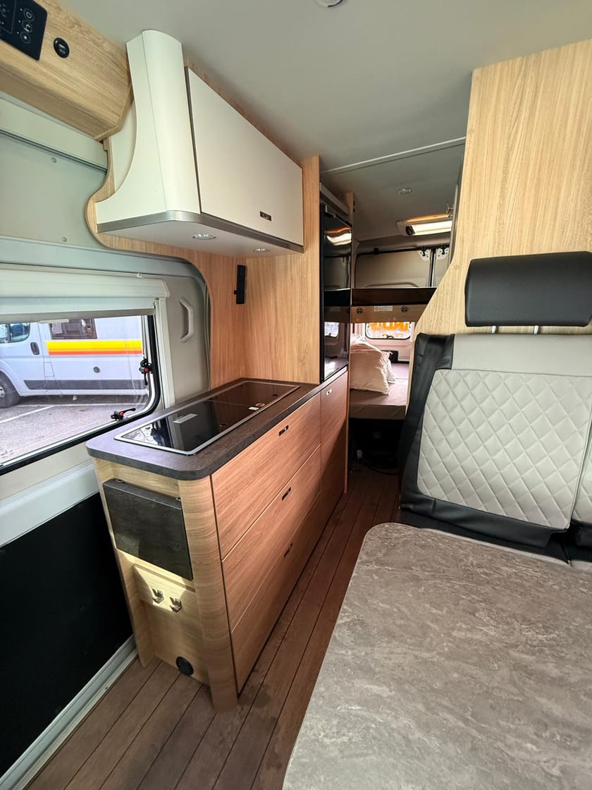 Bild 3 av Weinsberg Campervan Fiat 