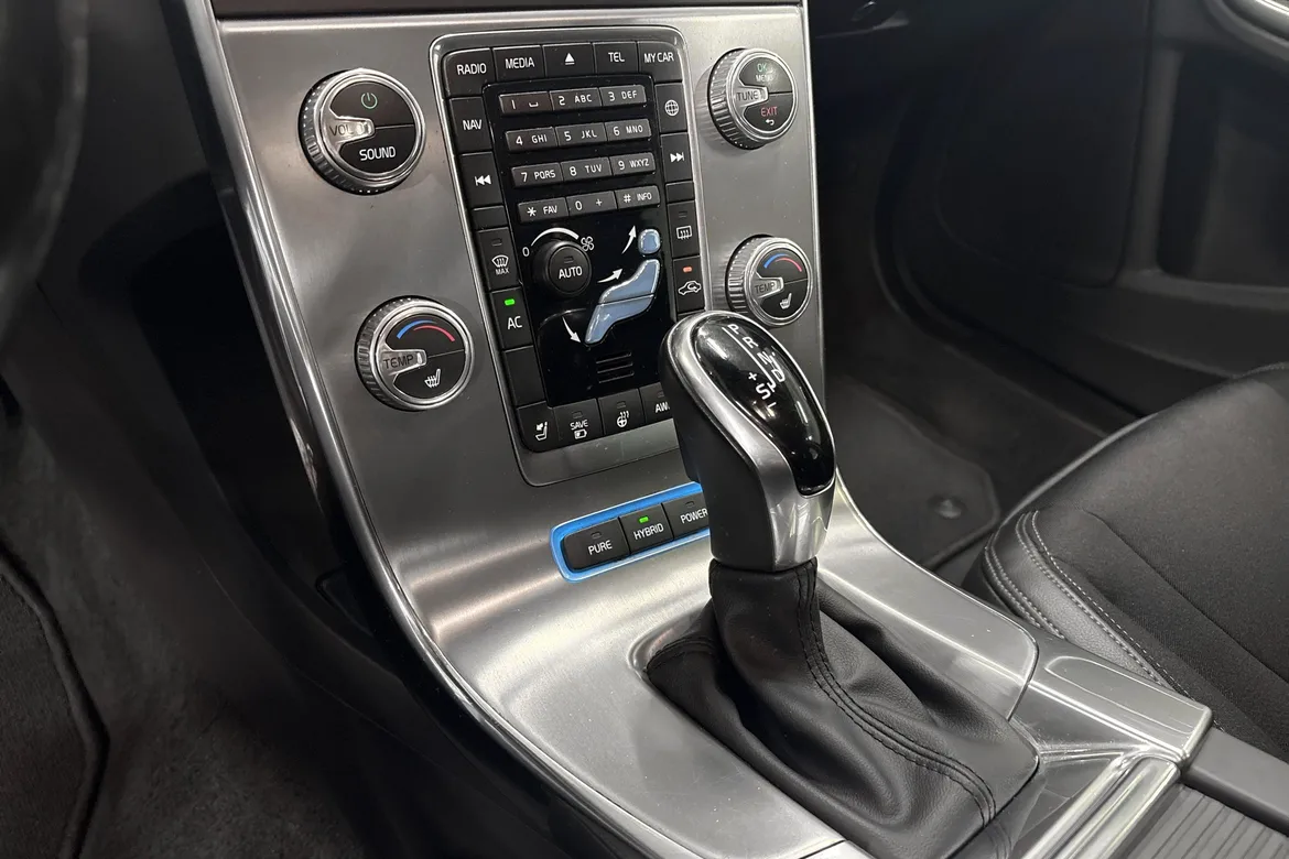 picture of a car
