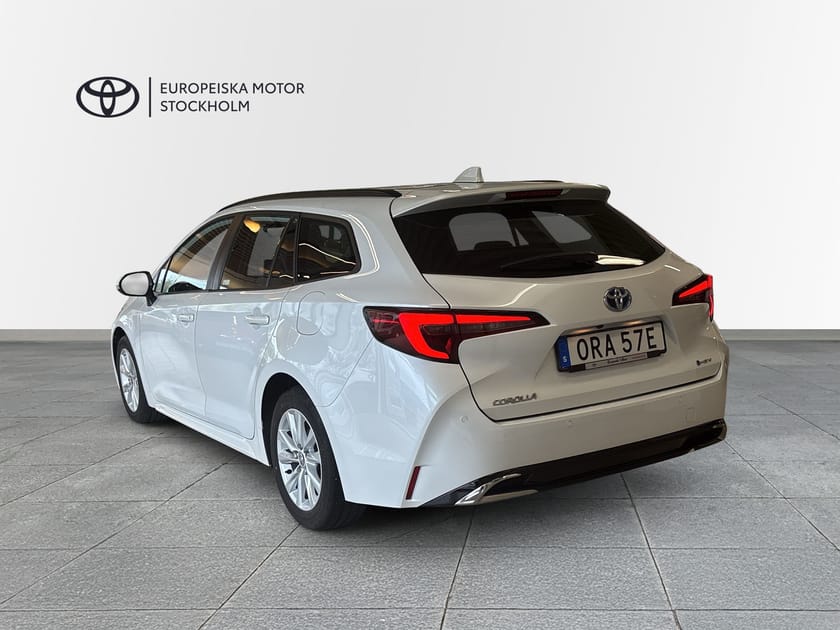 Bild 3 av Toyota Corolla Touring Sports Hybrid 1,8 Active Plus Backkamera