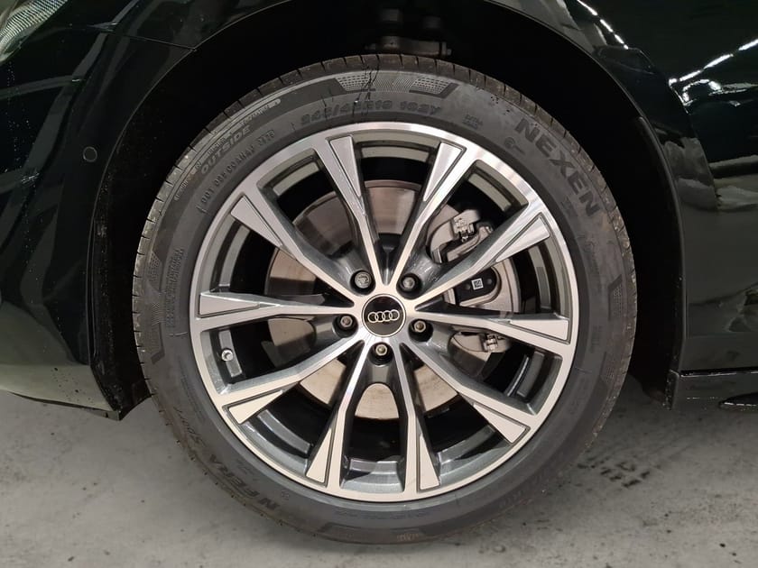 Bild 4 av Audi A6 Avant e-hybrid quattro S-LINE 299 HK S TR