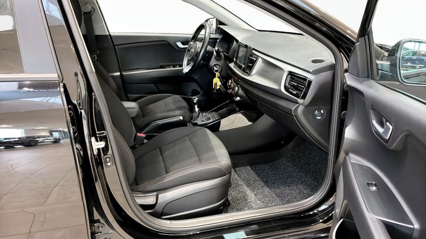 Bild 3 av Kia Rio 1.2 Advance Plus | Kamera | CarPlay | 84hk