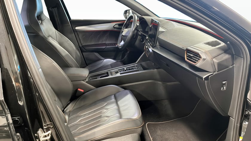 Bild 3 av CUPRA Leon Sportstourer e-Hybrid VZ 1.4 TSI 245HK DSG6