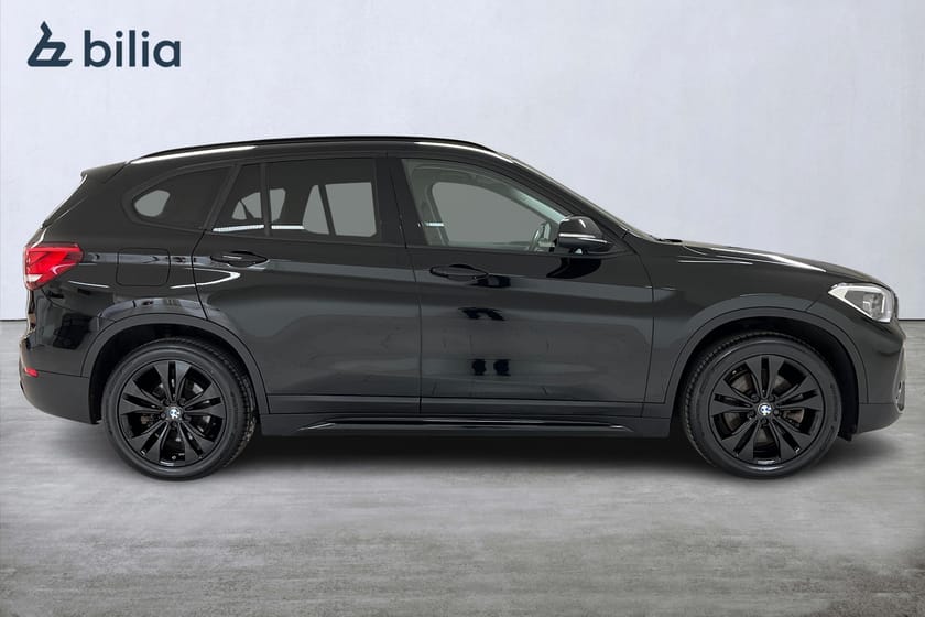 Bild 5 av BMW X1 xDrive25e Sport Line / Navi / HUD / Backkamera / Nya Däck