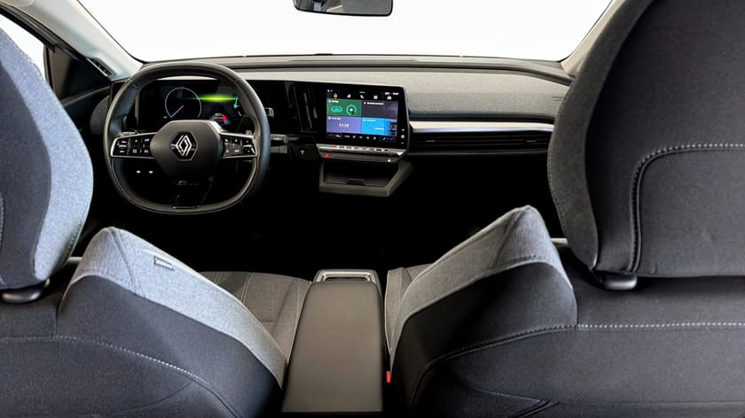 Bild 4 av Renault Mégane E-TECH 40KWH 130Hk / Backkamera / CarPlay / Farthållare